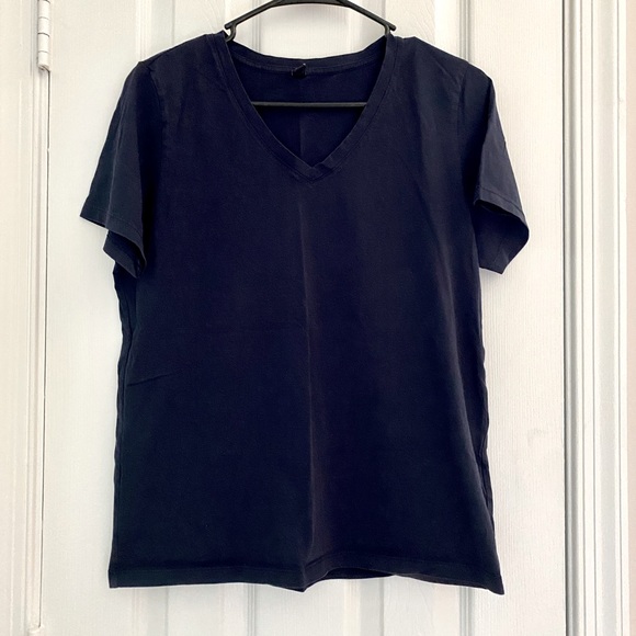 Uniqlo Women’s Cotton Tees (Set of 3) - Picture 3 of 4